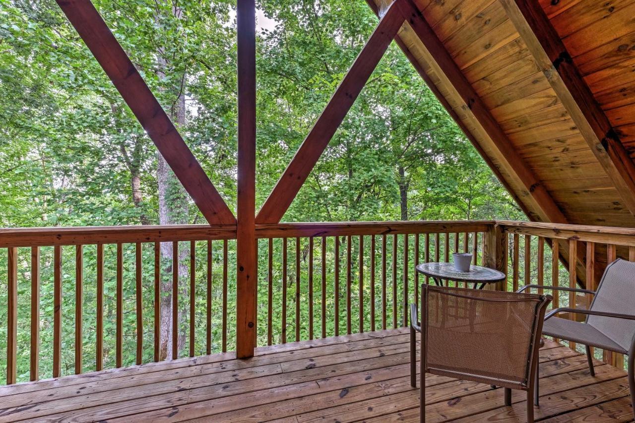 Вілла Pigeon Forge Cabin With Hot Tub, Grill And Pool Table! Сев'єрвілл Екстер'єр фото