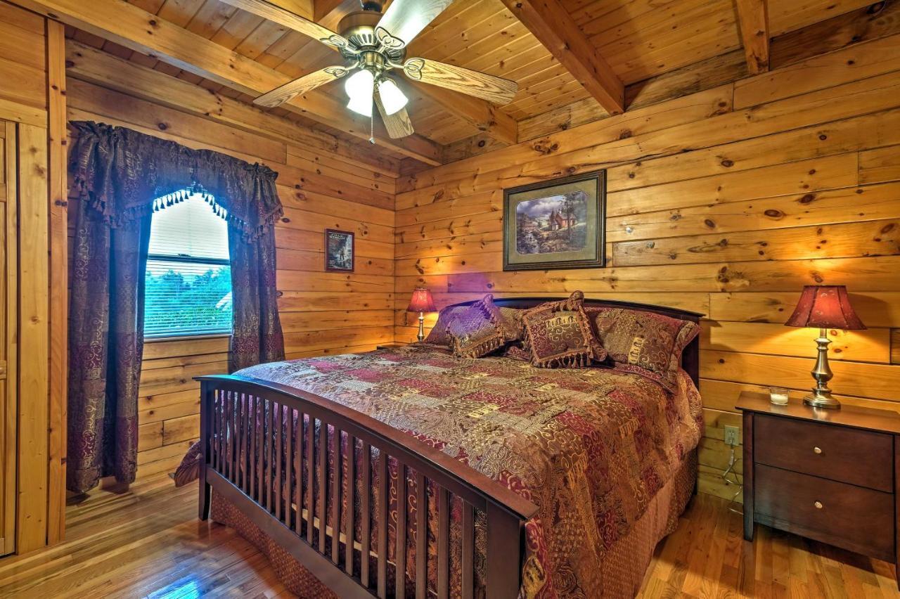Вілла Pigeon Forge Cabin With Hot Tub, Grill And Pool Table! Сев'єрвілл Екстер'єр фото