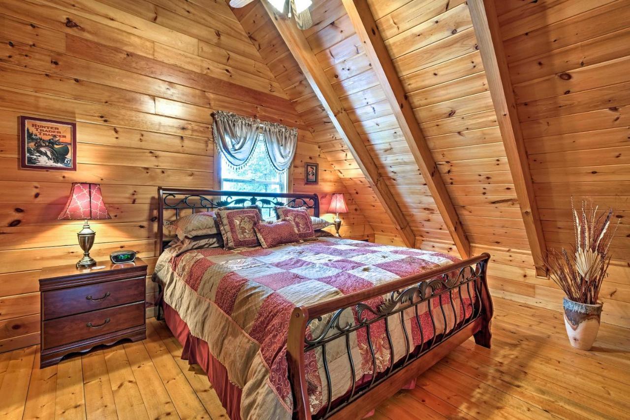Вілла Pigeon Forge Cabin With Hot Tub, Grill And Pool Table! Сев'єрвілл Екстер'єр фото