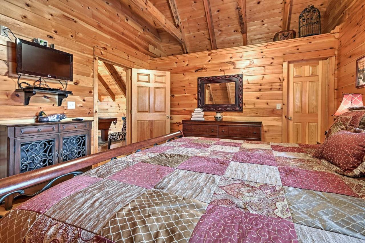 Вілла Pigeon Forge Cabin With Hot Tub, Grill And Pool Table! Сев'єрвілл Екстер'єр фото