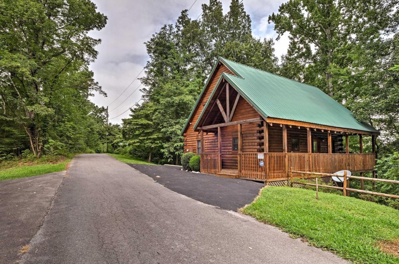 Вілла Pigeon Forge Cabin With Hot Tub, Grill And Pool Table! Сев'єрвілл Екстер'єр фото